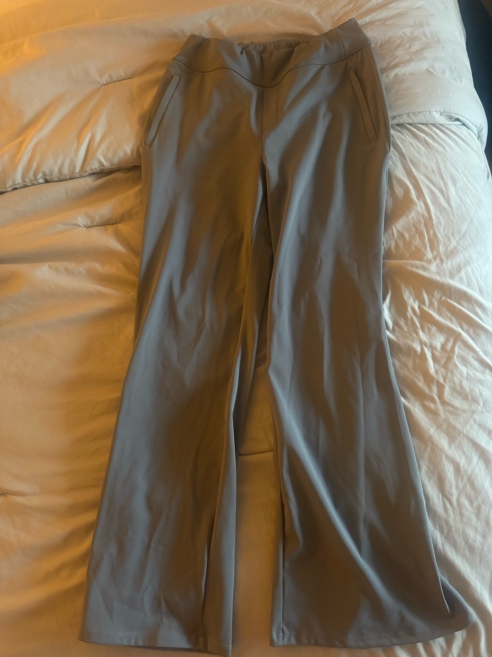 Women’s Gray Stretch Flare Work Pants